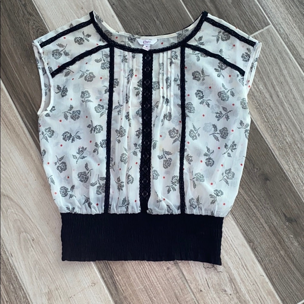 Fabulous Sheer Candie’s M blouse!